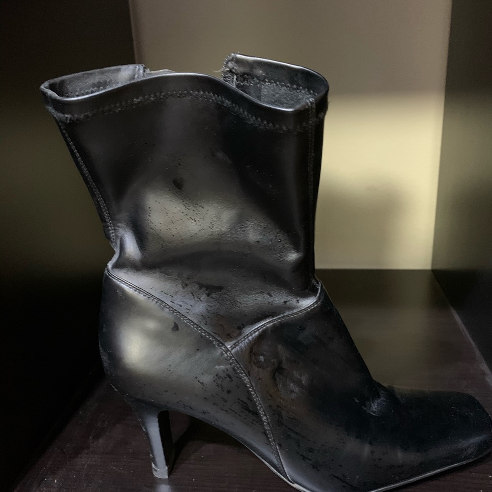 Black bandolino boot size 6